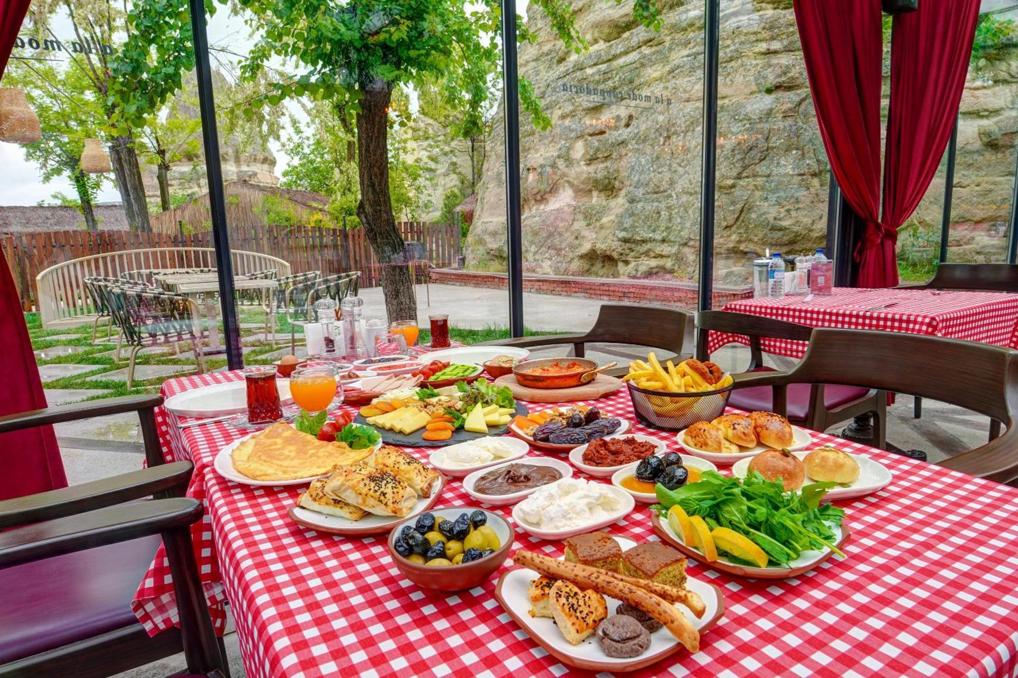 Отель A La Mode Cappadocia Гореме Экстерьер фото