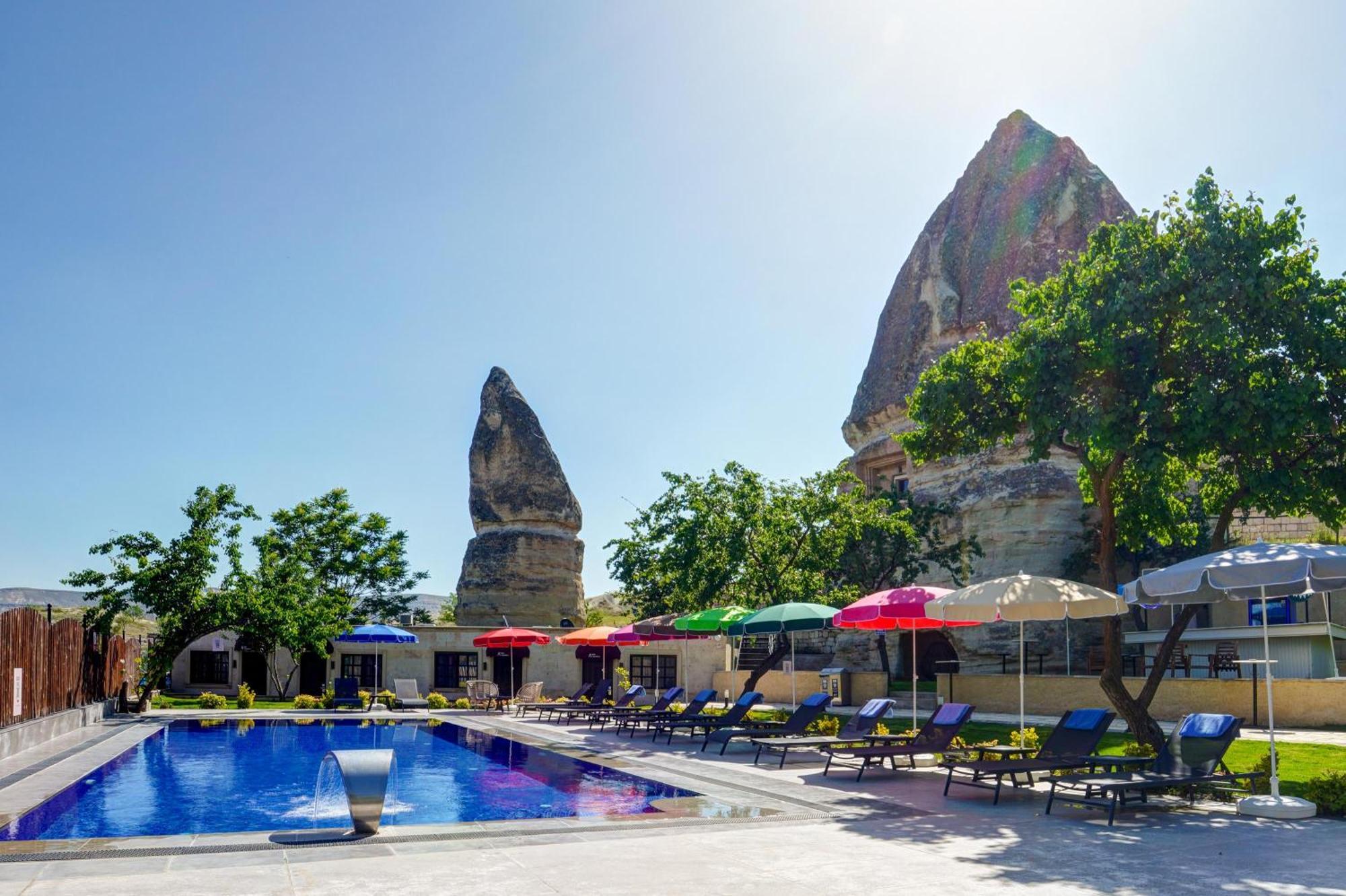Отель A La Mode Cappadocia Гореме Экстерьер фото